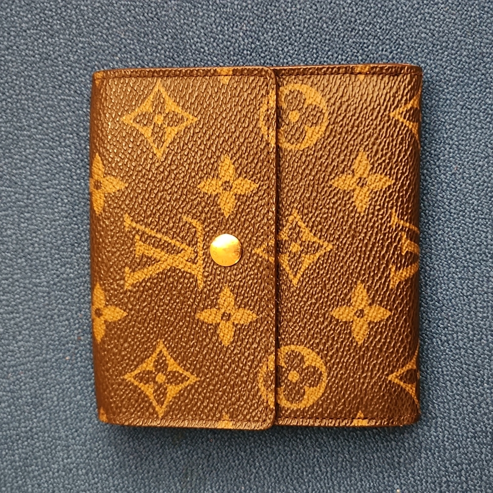 Louis Vuitton Monogram Compact Wallet, Firm price